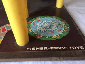 lot 340 image: Vintage Fisher Price Garage
