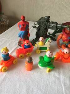 lot 345 image: Large Vintage Toy Lot