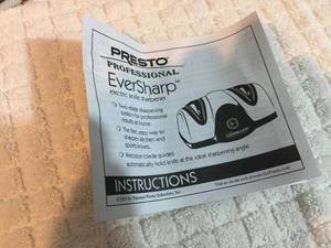 lot 353 image: Presto Eversharp Knife Sharpener