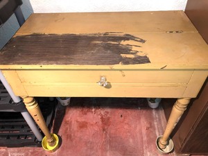 lot 273 image: Vintage Desk for Repair or Repurpose