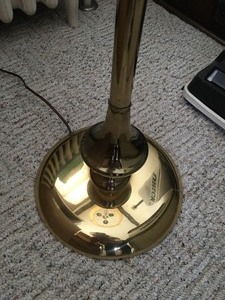 lot 46 image: Vintage Floor Lamp