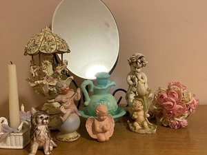 lot 86 image: From the Dresser Top