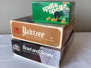 lot 197 image: Fun Vintage Games