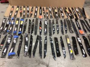 Lot of assorted lawnmower blades various sizes not used Customer Returns See Pictures