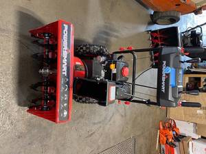 POWER SMART 24 inch Two Stage Gas Snow Thrower (PSSHD24) in working condition