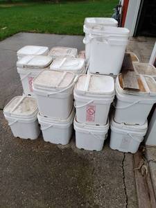 lot 78 image: Large Lot of Buckets With Lids