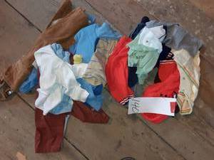 lot 140 image: Childs Clothing Lot See Photos