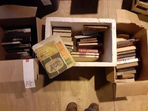 lot 190 image: Variety of Vintage Books