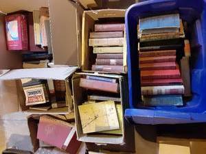 lot 191 image: Variety of Vintage Books