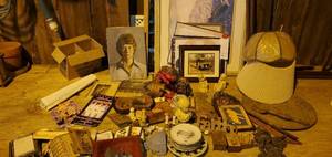 lot 163 image: Vintage Home Decor, Lamp Shades, & More See Photos