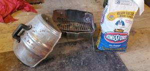 lot 172 image: Charcoal Grill & Full Bag of Charcoal