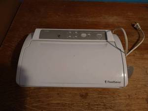 lot 38 image: Foodsaver V2480