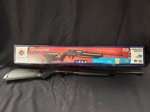 lot 103 image: Air Gun 760 Pump Master