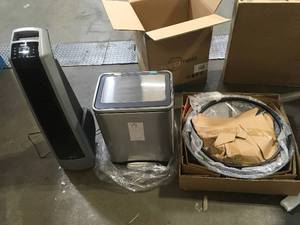 Lot of assortf indooroutdoor housewares Customer Returns See Pictures