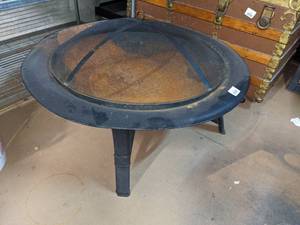 Metal Fire Pit wLid