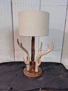 Antler Table Lamp wShade
