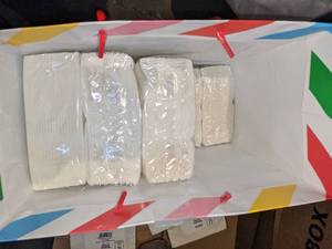 12 Packs of White Spritz Beverage Napkins