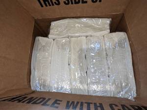 12 Packs of White & Gold Spritz Lunch Napkins