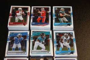lot 46 image: 2020 Donruss Optic Football Card Lot   75 Cards