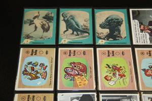 lot 52 image: Vintage Non Sports Oddball Trading Card Misc Lot  22 Cards