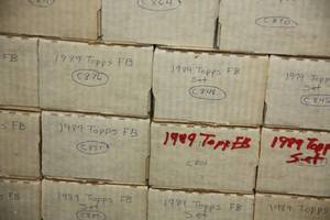 lot 91 image: 1989 Topps Football Complete Set Lot  15 Sets