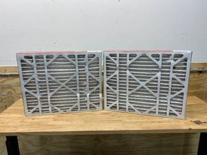 lot 28 image: 3M Lot of 2-  20 x 25 x 4 Electrostatic Air Cleaning Filters