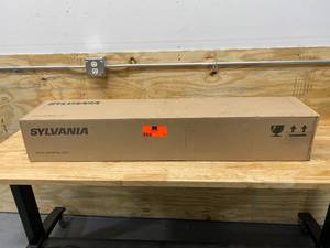 lot 16 image: SYLVANIA Lot of 30-  Linear Fluorescent Bulbs, T12, Medium Bi-Pin (G13), Lumens 2500 lm, 4100 K Color Temperature
