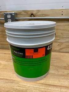 lot 98 image: GREENLEE 210 lb x 6500 ft Poly Line PK1