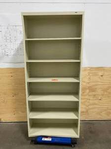 lot 114 image: TENNSCO Metal Shelving Unit