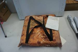 lot 132 image: Camo Personal Seat CushionThrow Flotation Device
