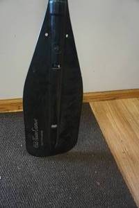 lot 222 image: Old Town PlasticAluminum 54 Paddle With T Grip Handle