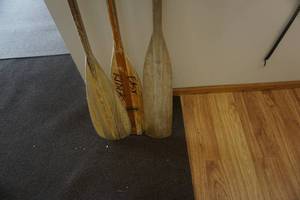 lot 229 image: Lot of 3 Wood Paddles In Assorted Sizes