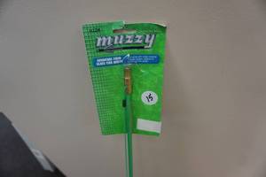 lot 15 image: Muzzy Model 1028 Advantage Glass Bow Fishing Arrow