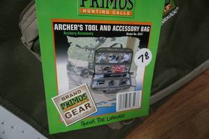 lot 78 image: Primos Model 6547 Speak The Language Archery Tool & Accessory Bag