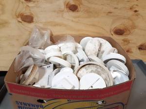 lot 519 image: NEW Box of Assorted 2 up to 6 Sch40 PVC Pipe Plugs and More