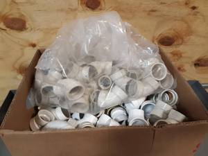 lot 525 image: NEW Box of 1-12 Sch40 Pipe Fittings - Mostly 90° and 45° Bends