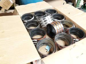 lot 534 image: NEW Case of 48 4 Husky SD4000 Stainless Steel Couplings