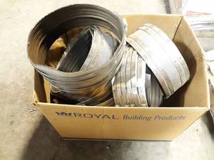 lot 538 image: Box of 10 Stainless Steel Couplings for No-Hub Cast Iron Pipe
