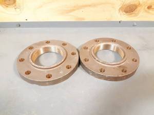 lot 496 image: NEW Pair of McDonald Brass 4 NPT 8-Bolt Pipe Flanges