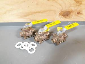 lot 485 image: NEW Lot of 3 Apollo 1 Brass Ball Valves - Solder Connection