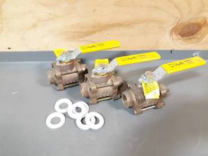 lot 468 image: NEW Lot of 3 Apollo 1 Brass Ball Valves - Solder Connection