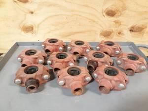 lot 543 image: NEW Lot of 10 Victaulic Style 72 Pipe Outlet Couplings 2-12 x 1-14