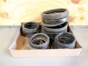 lot 590 image: NEW Box Lot of 4 & 6 Victaulic Type Gaskets