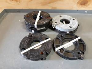 lot 602 image: NEW Lot of 7 Victaulic 2-12 Ductile Iron Flanges w Gaskets