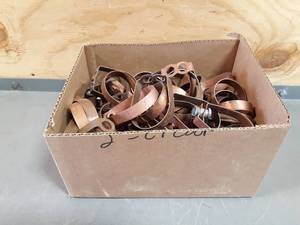 lot 618 image: Box Lot of B-Line 2 Pipe Hangers