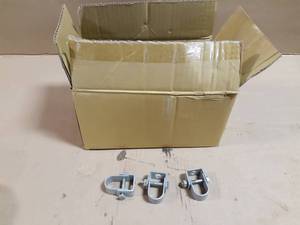 lot 635 image: NEW Lot of 76  12 IP Pipe Clevises