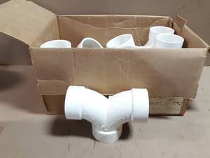 lot 652 image: NEW Box of 8 Charlotte PVC DWV 3 Double 14 Bend Fittings