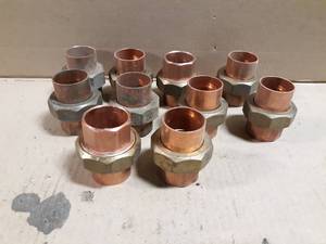 lot 712 image: Lot of (10) Brass  Copper 1-14 Unions