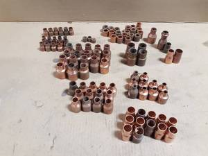 lot 741 image: Lot of 100 Copper Pipe Reducers and Bushing - Most are 34 down to 14