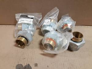 lot 742 image: NEW Lot of (6) Brass  Galvanized Dielectric Unions 1-14 FPT x 1-14 Sweat